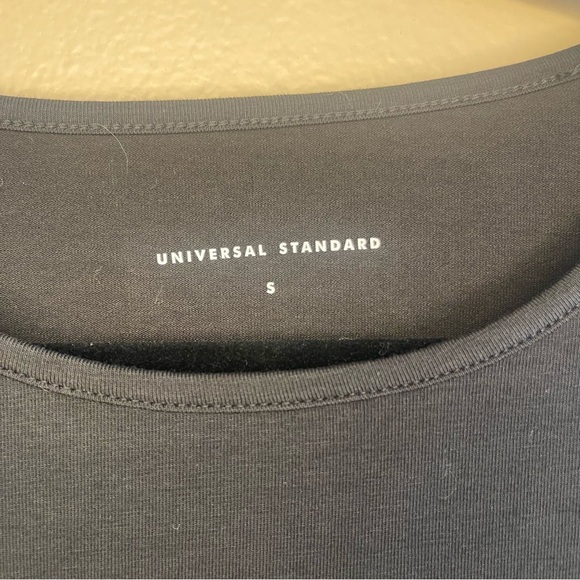 Universal Standard Relaxed Fit Black T-Shirt, size S - Picture 2 of 4